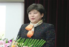 �����к�ƽ���һСѧ��������У��