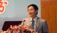 �����е�һ��һ��ѧУ����������ΰ