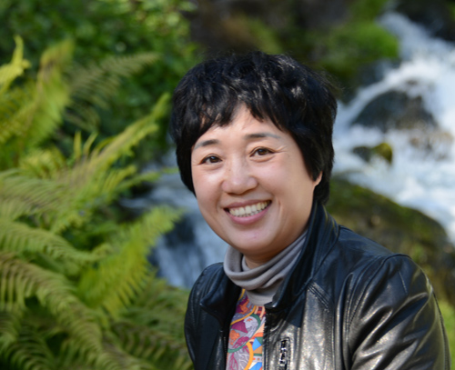 �����е�һ��һ��ѧУ�������°���