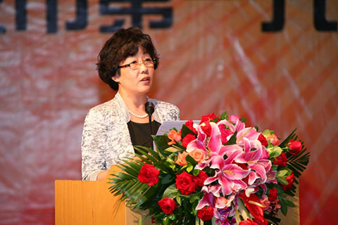 �����е�һ������ѧУ����������