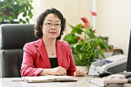 �����к�ƽ�ֵ�һ��ѧУ������������